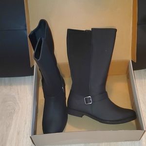 Kenneth Cole boots